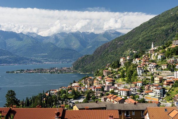Bellano y el Lago Como
 - Foto, Imagen