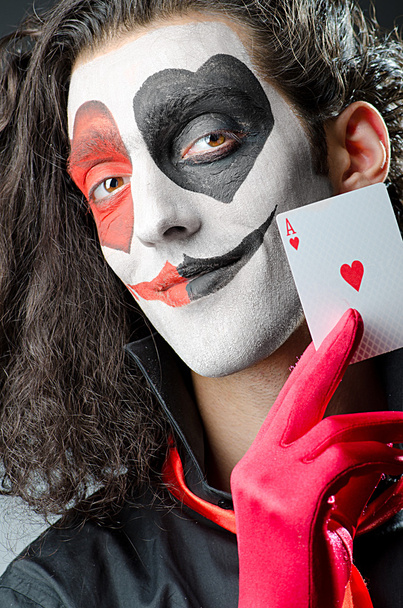 Joker avec masque facial en studio
 - Photo, image