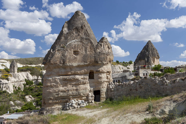houses from stone in Cappadocia Turkey - Φωτογραφία, εικόνα