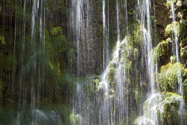 Cascadas en las fuentes de Argiroupoli en la isla de Creta, Grecia
 - Foto, Imagen