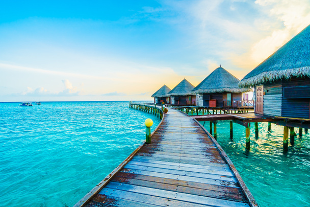 Тропический Мальдивский остров
 - Фото, изображение