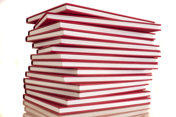 stos książek, czerwony - Zdjęcie, obraz