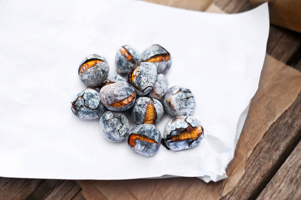 Delicious grilled chestnuts - Photo, image