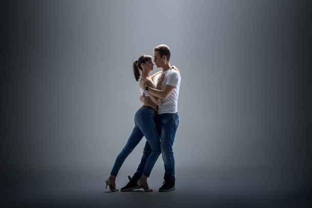 couple dancing social danse - Фото, изображение