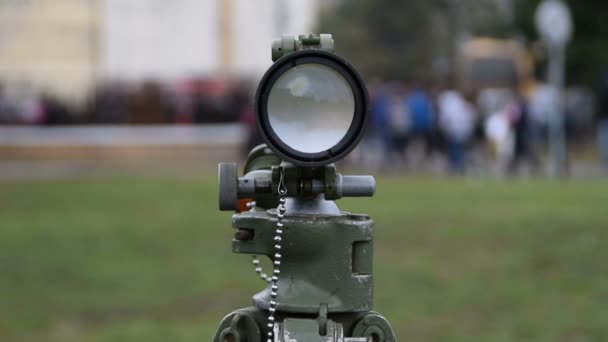 jeden artylerii sighting urządzenia - Materiał filmowy, wideo