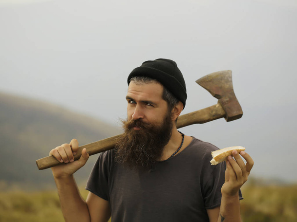 lumberjack man hipster with axe - Zdjęcie, obraz