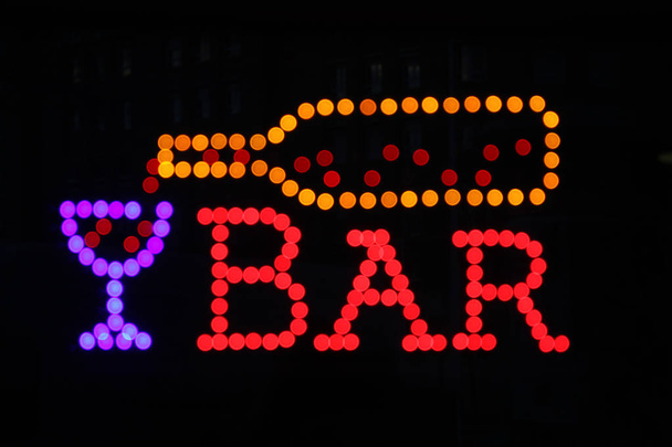 Bar sinal vinho publicidade
 - Foto, Imagem