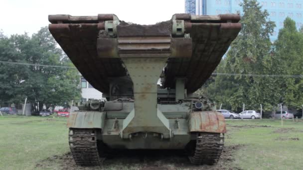 katonai jármű műszaki közvetlen frontális - Felvétel, videó