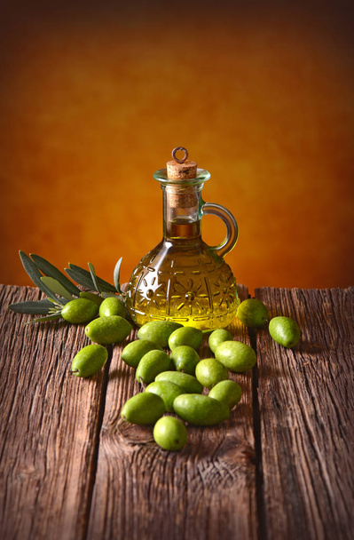 extravirgin olive oil - Фото, изображение