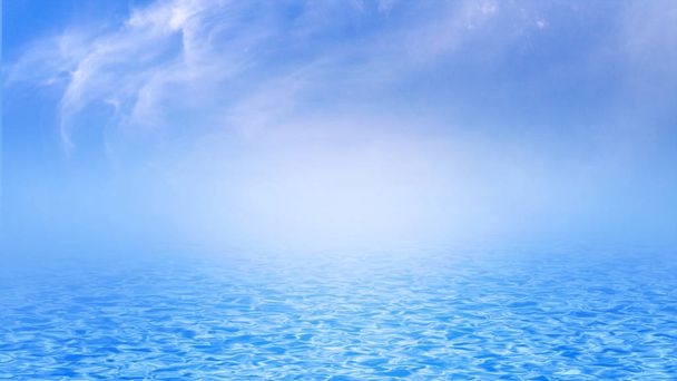 Sininen meri, meri aaltoineen ja kirkas sininen taivas ja pilvet
 - Valokuva, kuva