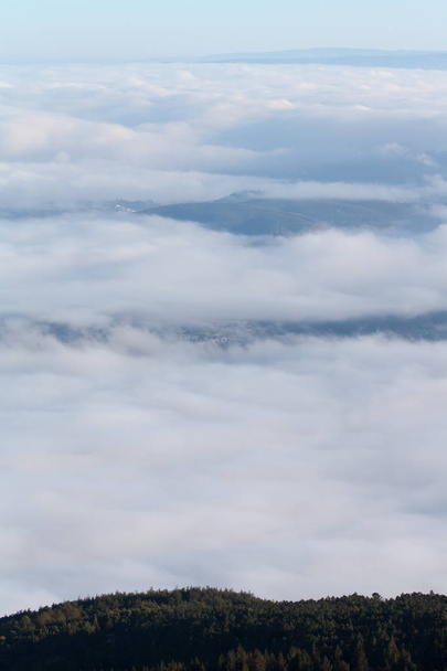Overcast over the mountains - Foto, Bild