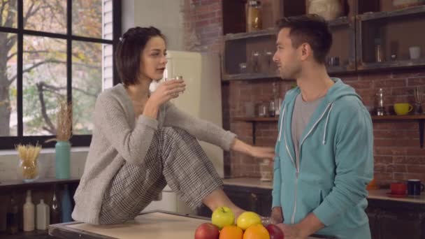 newlyweds spend time in apartment. - Filmmaterial, Video