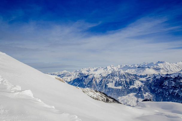 Beautiful mountain landscape.  Winter mountains panorama - Fotoğraf, Görsel