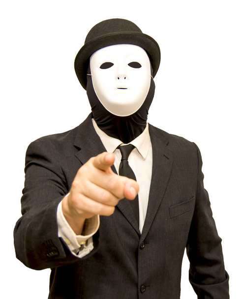 白いマスクと t を指さして帽子を持ったビジネスマン - 写真・画像