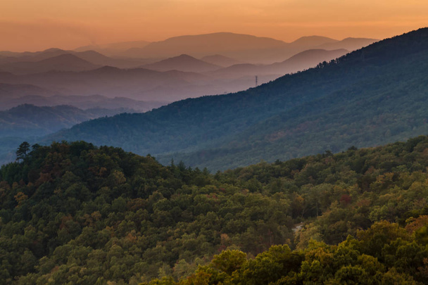 Büyük Smoky Dağları Milli Parkı içinde Güz - Fotoğraf, Görsel