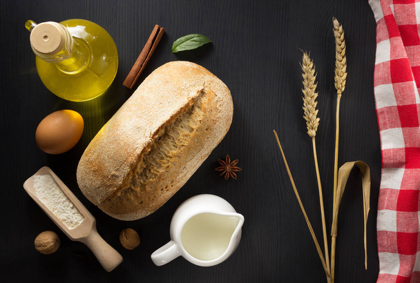 bread and bakery products on wood  - Valokuva, kuva