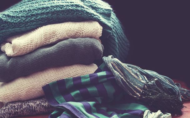 セーターのクローズ アップのファッション衣類 - 写真・画像