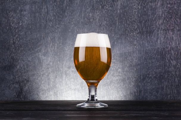 Glass of light beer - Foto, immagini