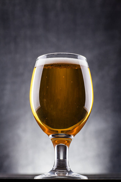 Glass of light beer - Foto, Imagen