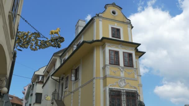 Σπίτι του ο καλός ποιμένας για: Μπρατισλάβα - Πλάνα, βίντεο