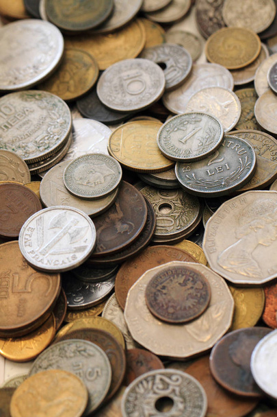 Fondo de monedas europeas antiguas
 - Foto, imagen