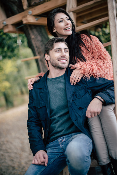 Young loving couple - Foto, afbeelding