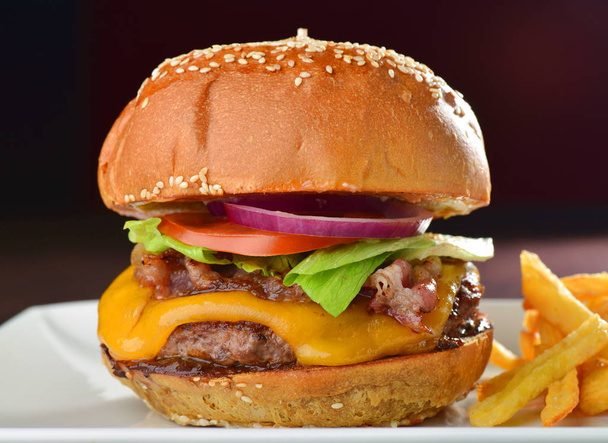  Burger au fromage américain
 - Photo, image