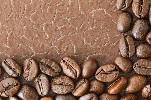  Pohled shora roštu kávová zrna s kopií prostor  - Fotografie, Obrázek