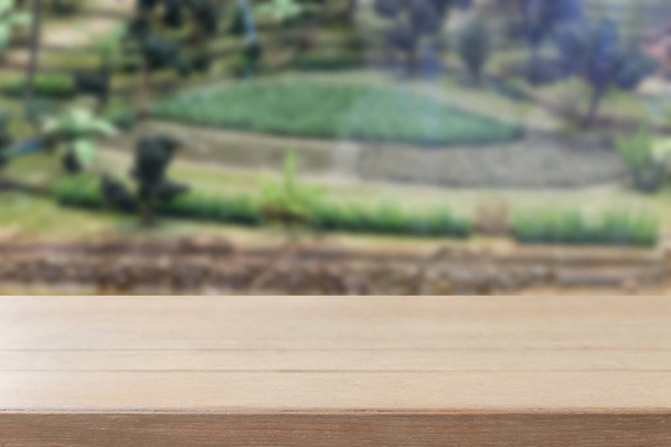 mesa de madeira com fundo modelo rural para exibir seu produto
 - Foto, Imagem