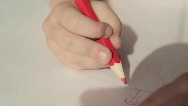 Close up of hands little girl draws picture - Footage, Video