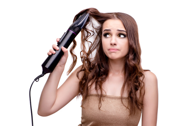 Güzel kadın saçlarını saç kurutma makinesi izole o ile Başlarken - Fotoğraf, Görsel