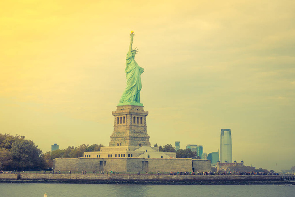 Άγαλμα της ελευθερίας, Νέα Υόρκη, ΗΠΑ. (Φιλτραρισμένο εικόνα διαδι - Φωτογραφία, εικόνα