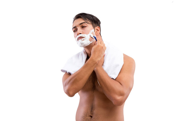 Yakışıklı adam izole üzerinde beyaz arka plan tıraş - Fotoğraf, Görsel