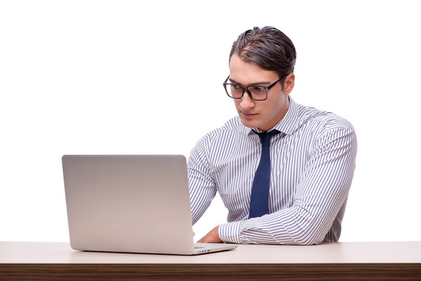 Jóképű üzletember dolgozik laptop számítógép elszigetelt wh - Fotó, kép