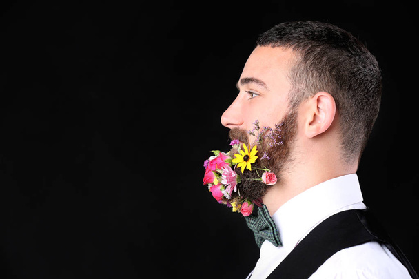 Man with beard of flowers - Fotó, kép