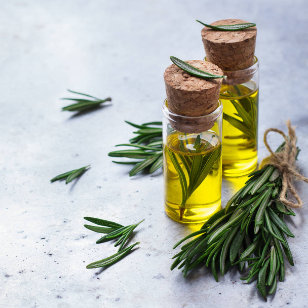 Natural rosemary essential oil for beauty and spa - Valokuva, kuva
