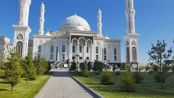 Мечеть Хазрат Султан
 - Кадры, видео