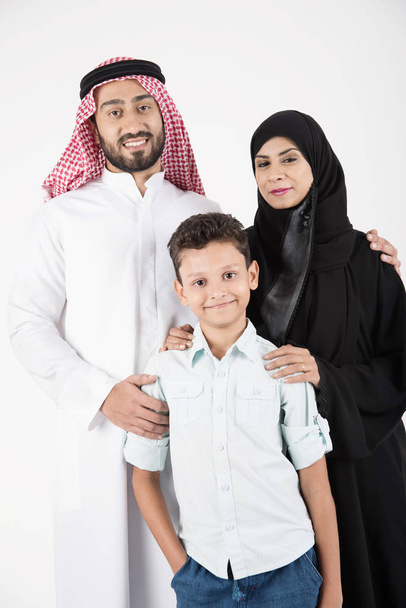 glückliche arabische Familie - Foto, Bild