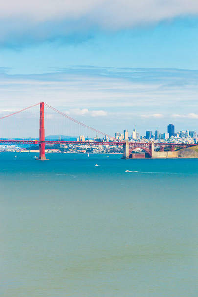 San サンフランシスコ ゴールデン ゲート ブリッジ ビュー望遠 - 写真・画像