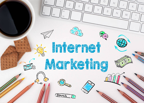 Internet Marketing, obchodní koncepce. Bílý kancelářský stůl - Fotografie, Obrázek