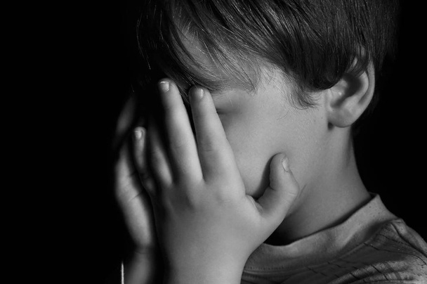 Small boy crying - Photo, Image
