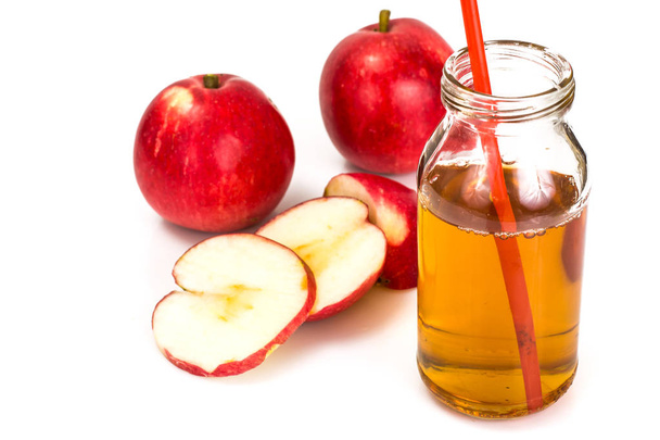 Вкусный витаминный яблочный сок
 - Фото, изображение