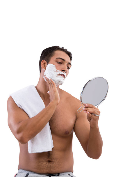 Yakışıklı adam izole üzerinde beyaz arka plan tıraş - Fotoğraf, Görsel