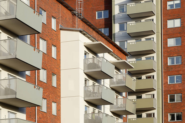Immeubles modernes avec balcon
 - Photo, image