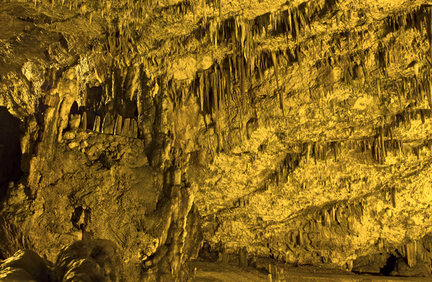 ケファロニア島、ギリシャでの sami で drogarati の洞窟します。 - 写真・画像