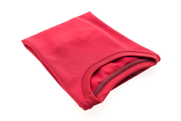 Camiseta roja para ropa
 - Foto, imagen