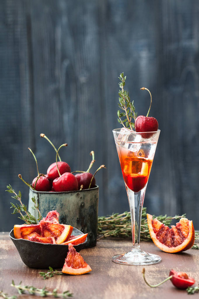 Red orange martini with vodka - 写真・画像