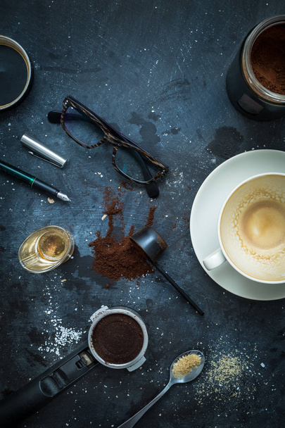 Cafe table - espresso accessories, empty coffee cup - Zdjęcie, obraz