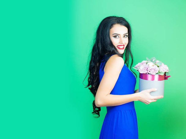 sexy girl with roses on green - Photo, Image