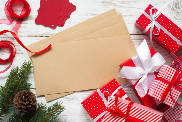 Christmas gift boxes and envelopes.  - Foto, Imagen